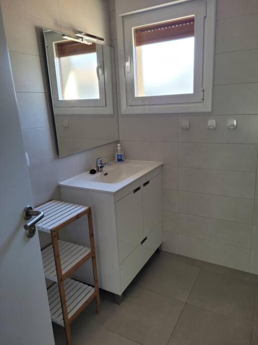 Casa Julio, Bonita Casa Comoda Y Espaciosa, Totalmente Reformada Con Terraza Y Jardin Privado Riezu Dış mekan fotoğraf