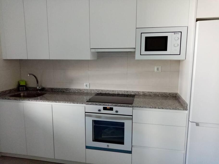 Casa Julio, Bonita Casa Comoda Y Espaciosa, Totalmente Reformada Con Terraza Y Jardin Privado Riezu Dış mekan fotoğraf